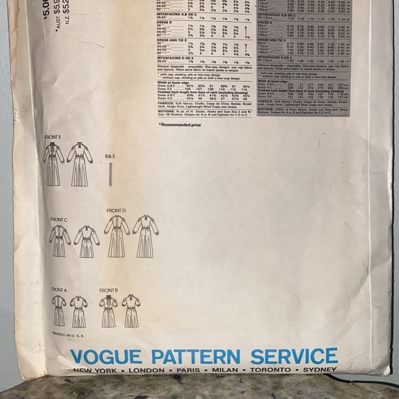 Vintage Vogue’s Basic Design Sewing Pattern No. 2741 Dress & Tie Size 14 - Picture 4 of 8